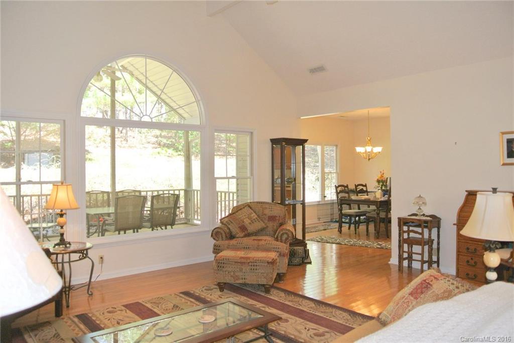 Deerlake Village - Residential