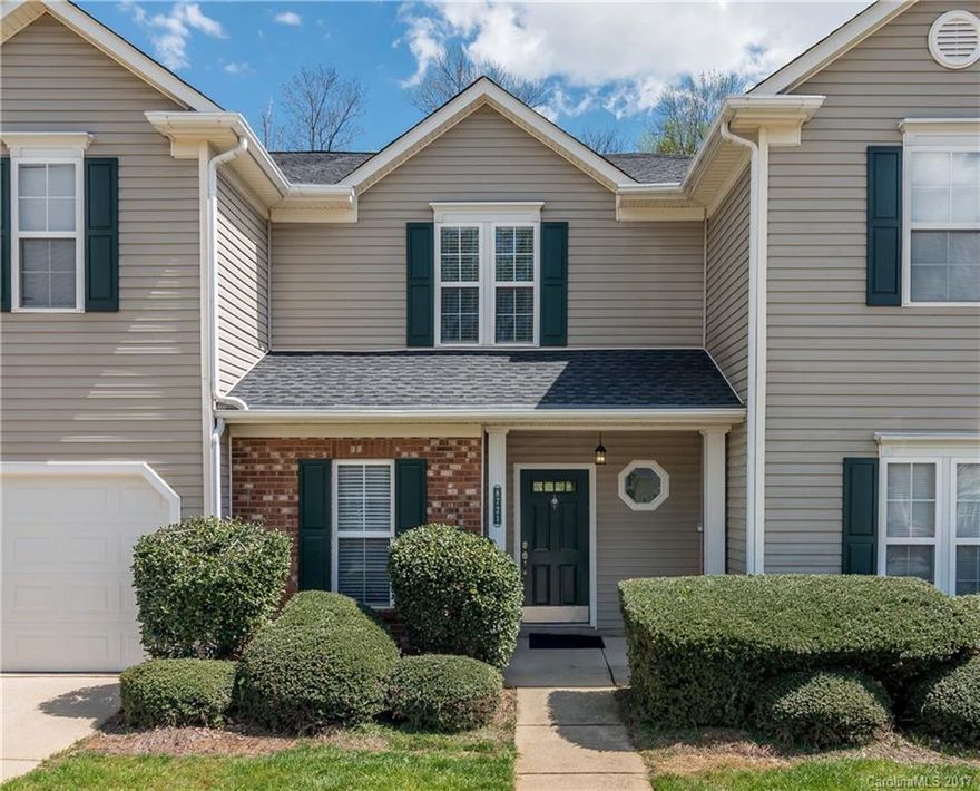 Beautiful Townhouse in a great community! Great features including an open floor plan, stainless steel appliances, vaulted ceilings in both bedrooms, the second bedroom has an attached and exclusive bathroom, private patio, a fireplace, 2 parking spaces, & community pool! Extremely convenient location to Northlake Mall, restaurants, I-485, and I-77.