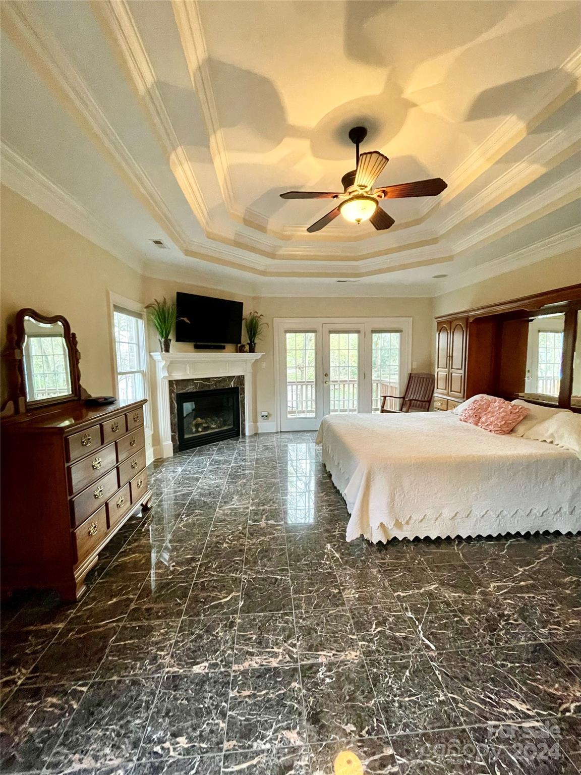 Sailview - Residential