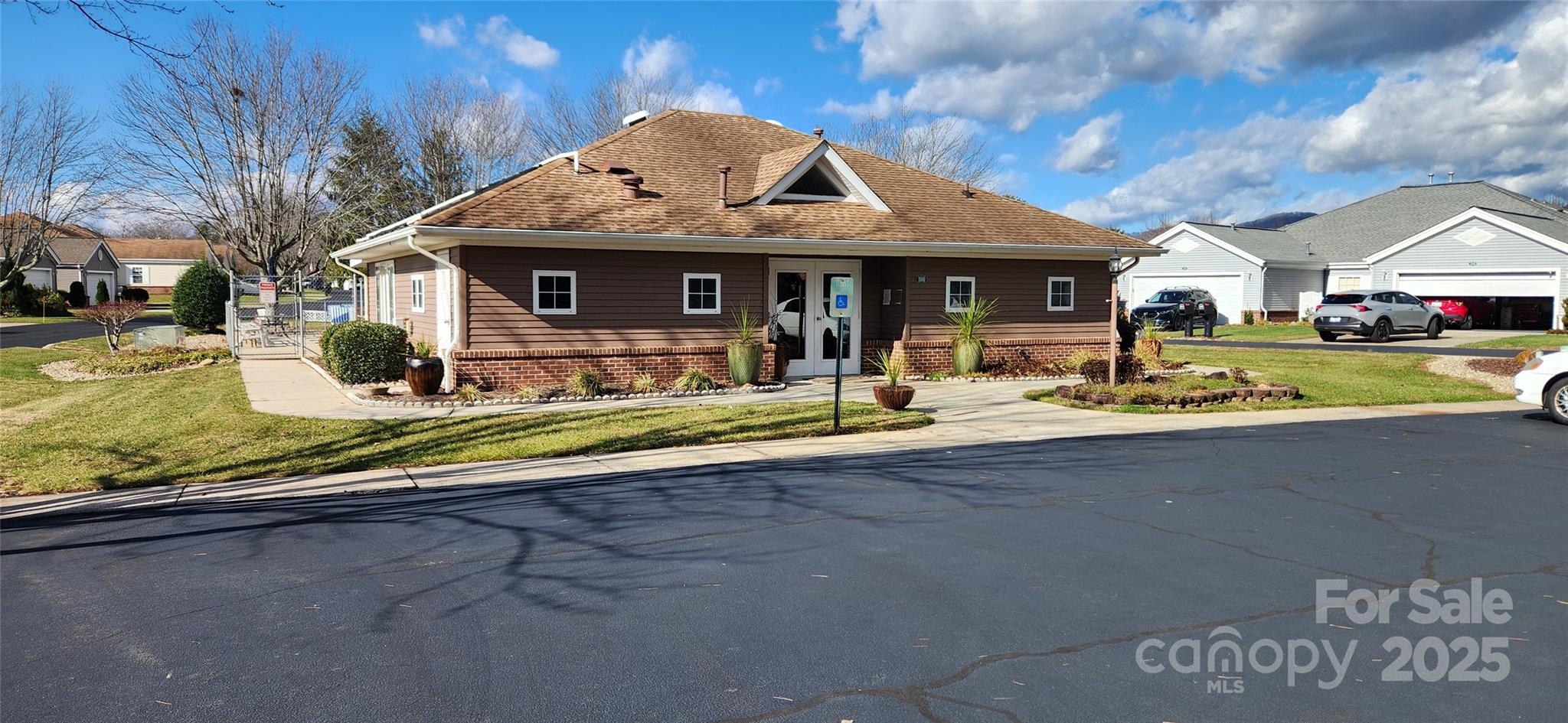 Brigadoon - Residential