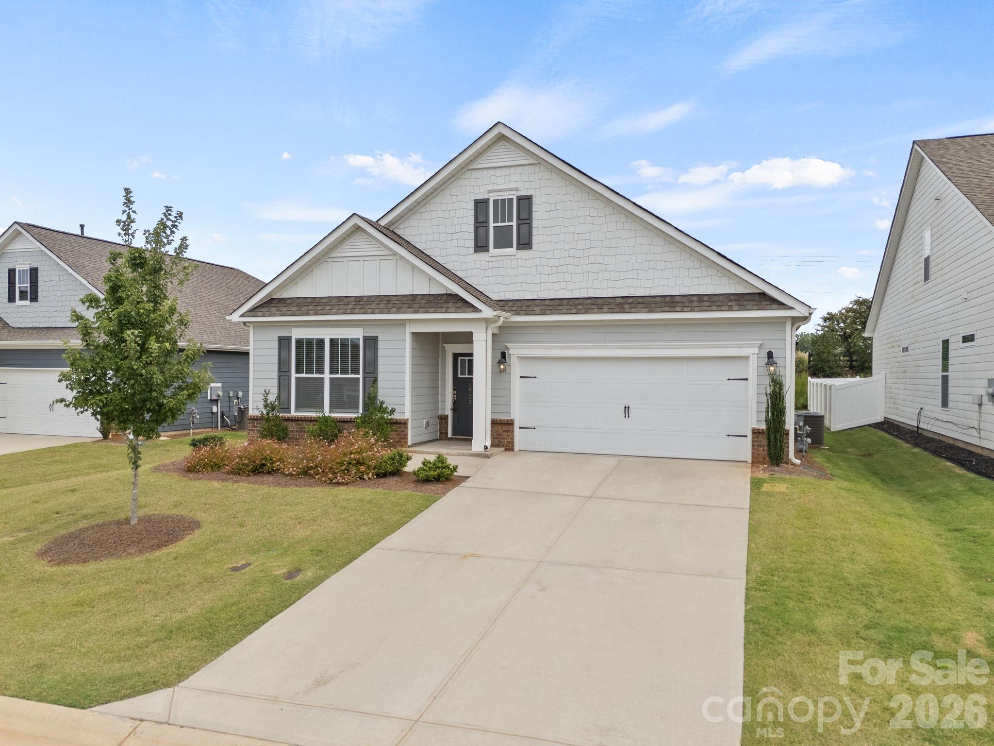 1723 Wabash Place
