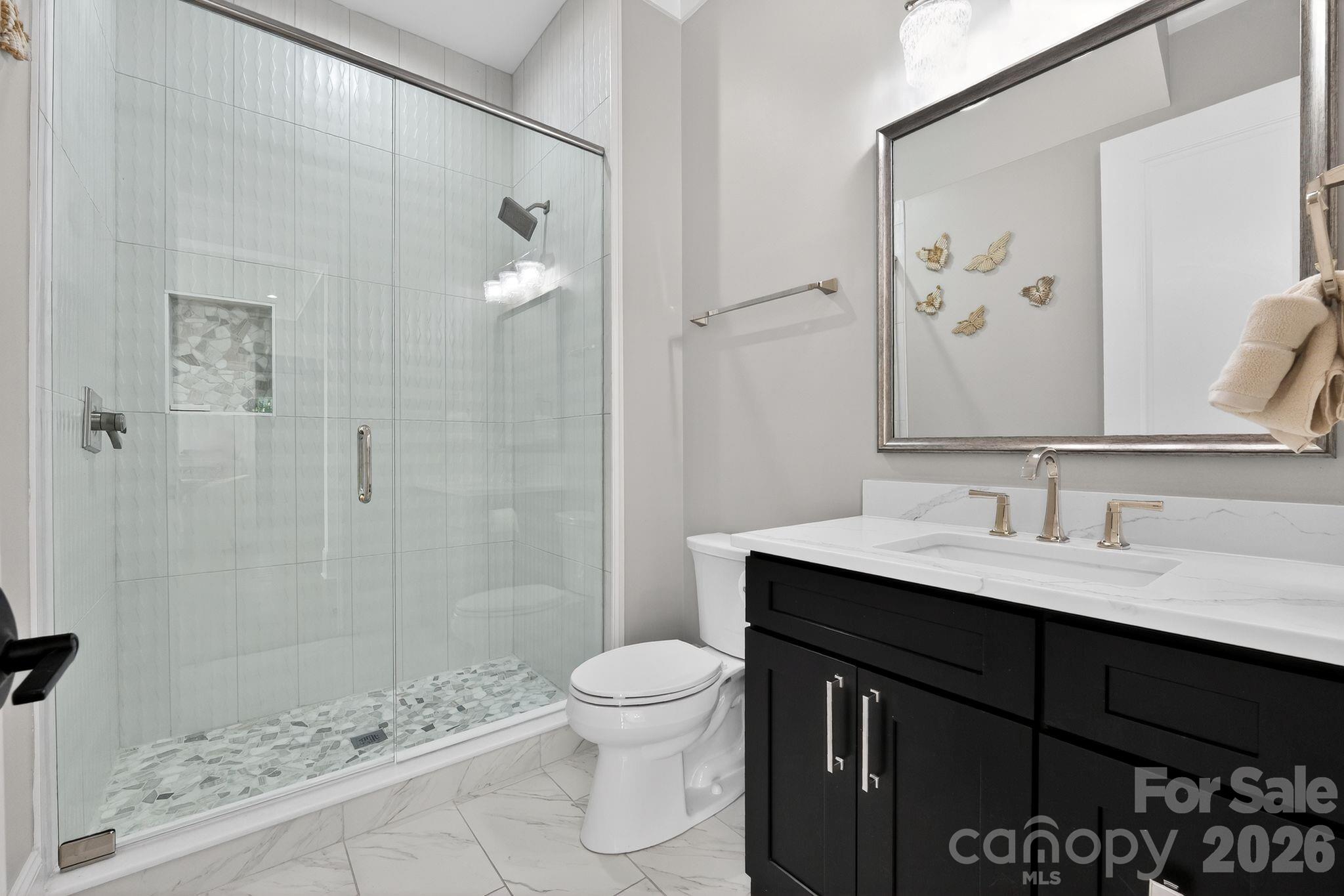 Mia Manor - Residential