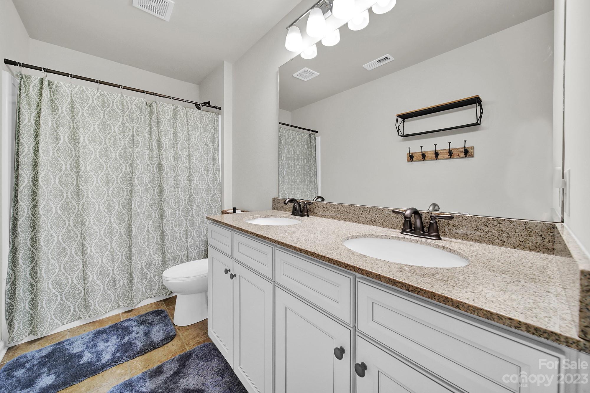 Audubon Lake - Residential