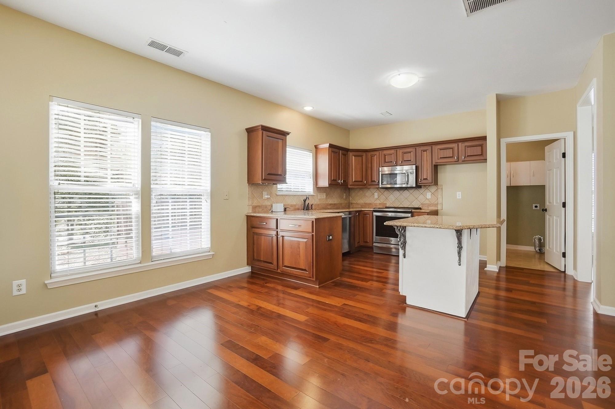 Planters Walk - Residential