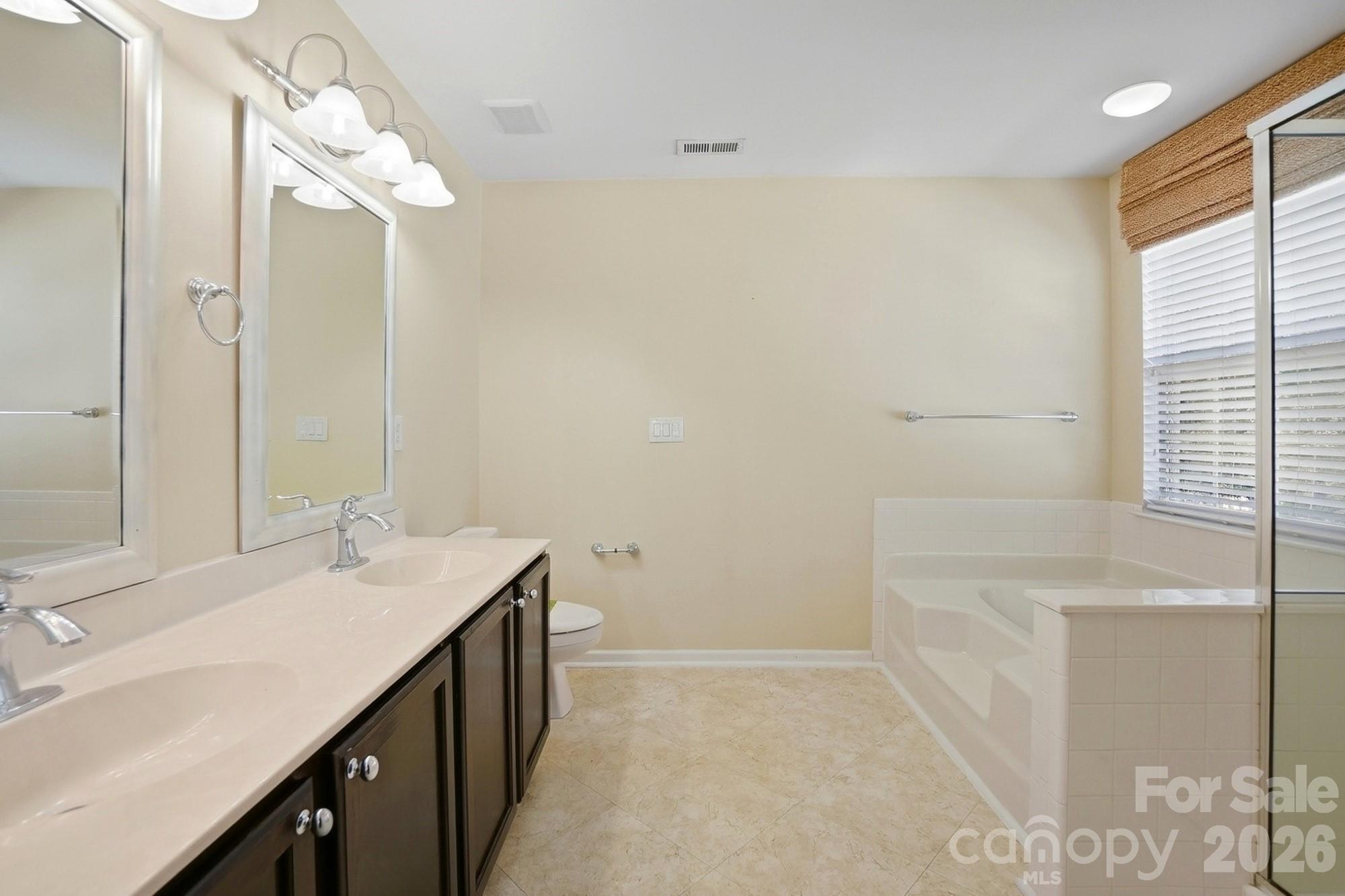 Planters Walk - Residential