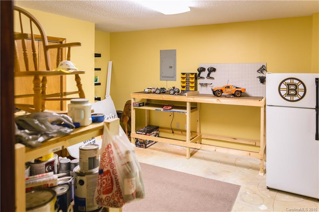 Tega Cay - Residential