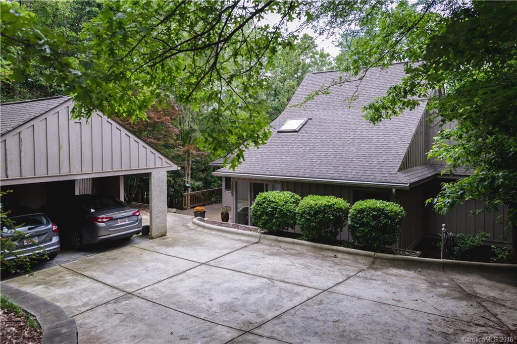 Tega Cay - Residential