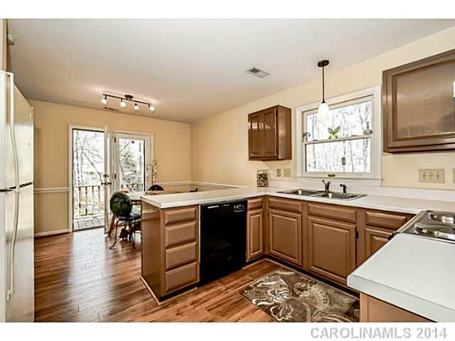 Tega Cay - Residential