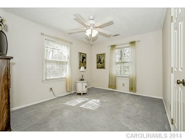 Tega Cay - Residential