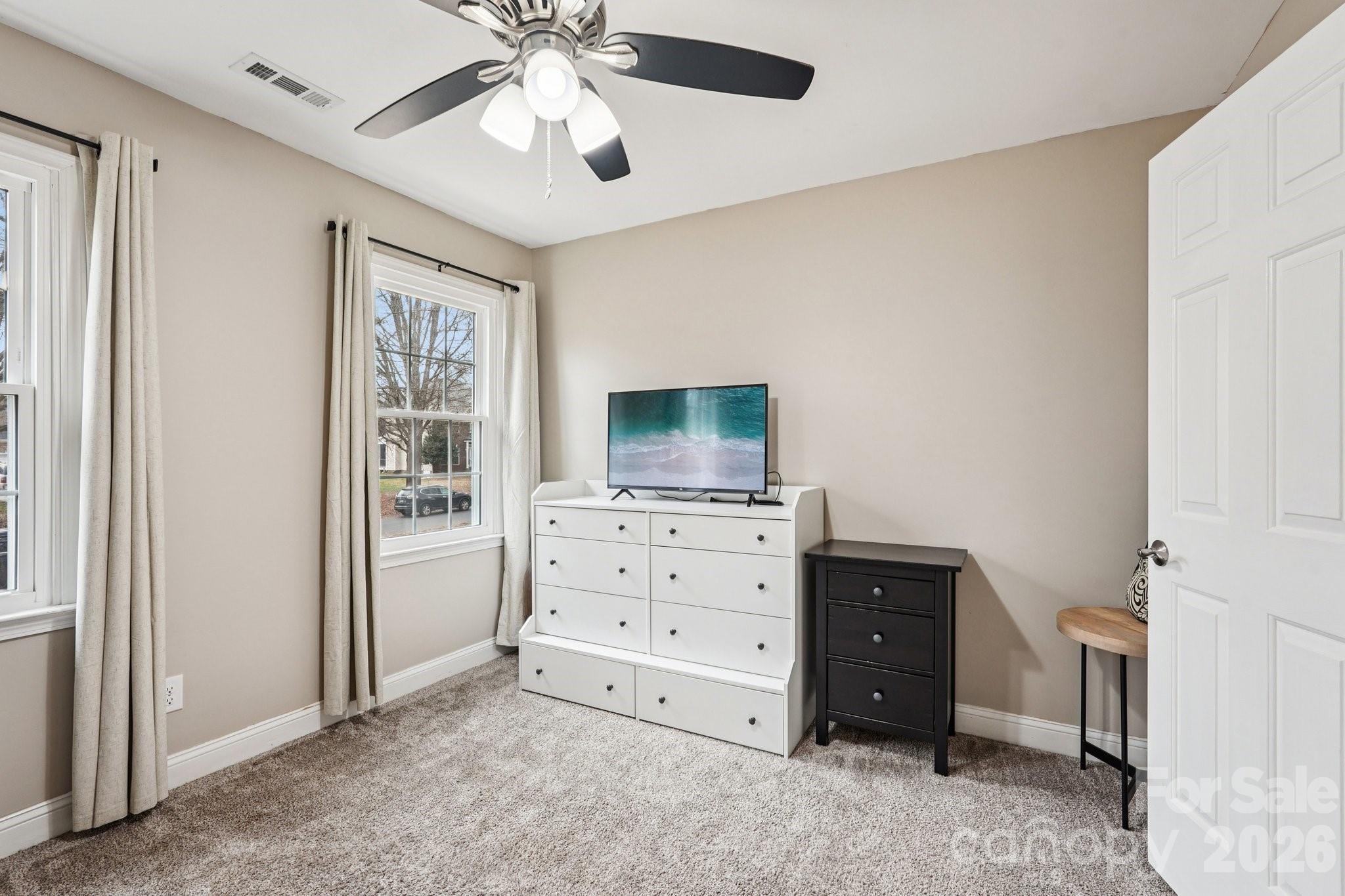 Hunters Pointe - Residential