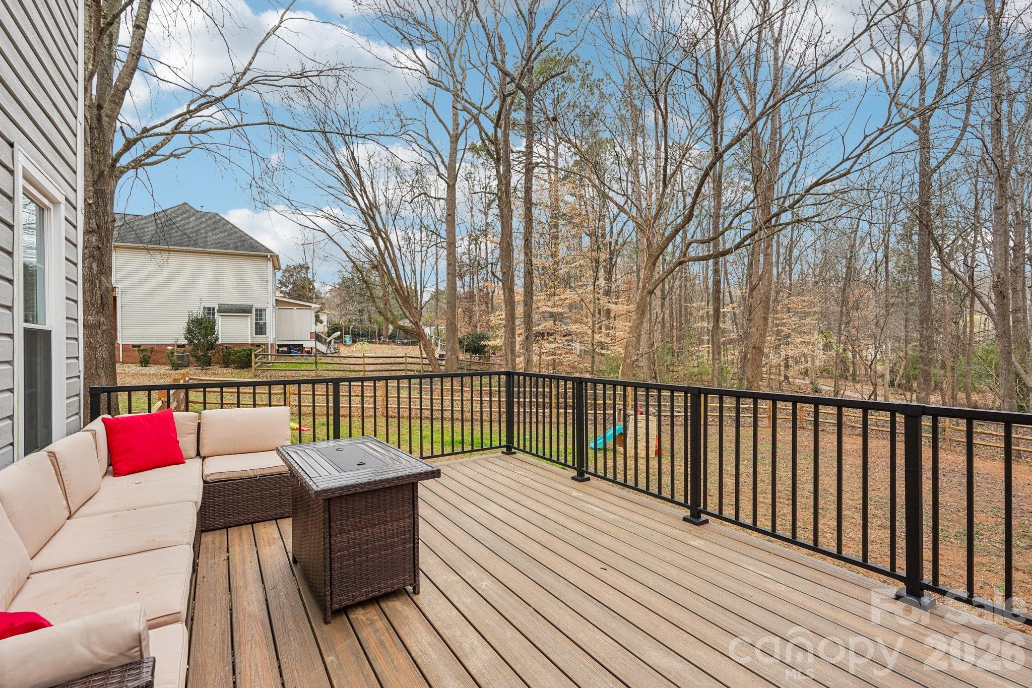 Hunters Pointe - Residential