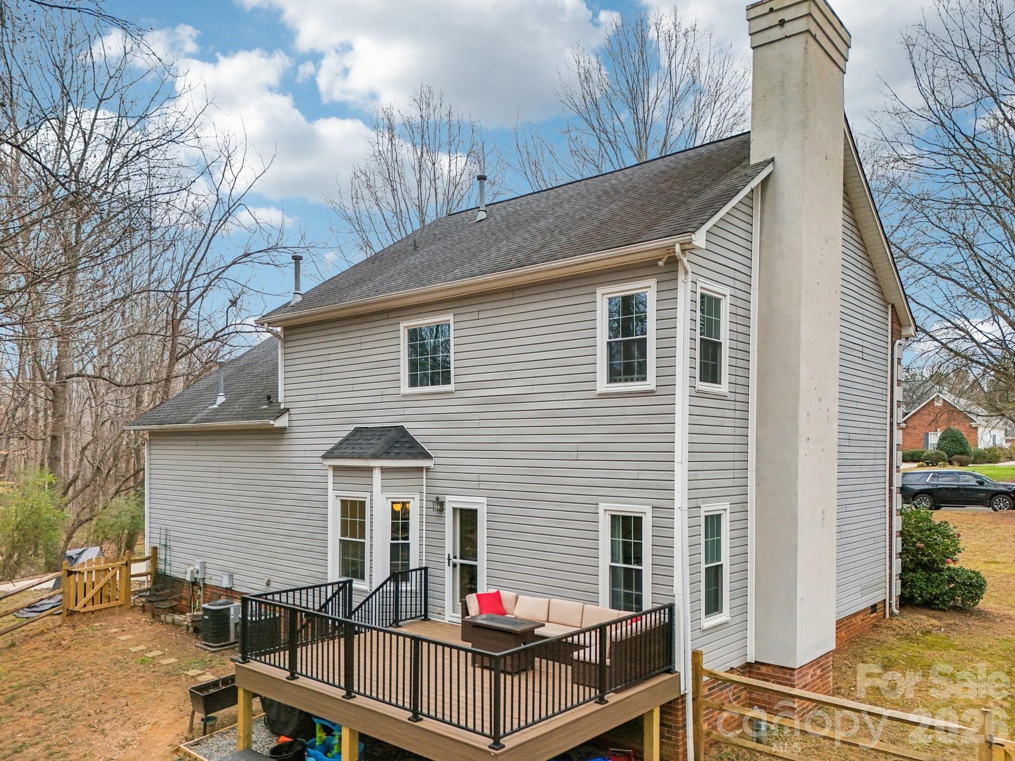 Hunters Pointe - Residential