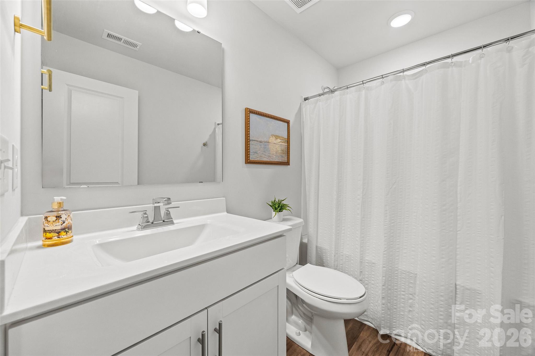 Villa Heights - Residential