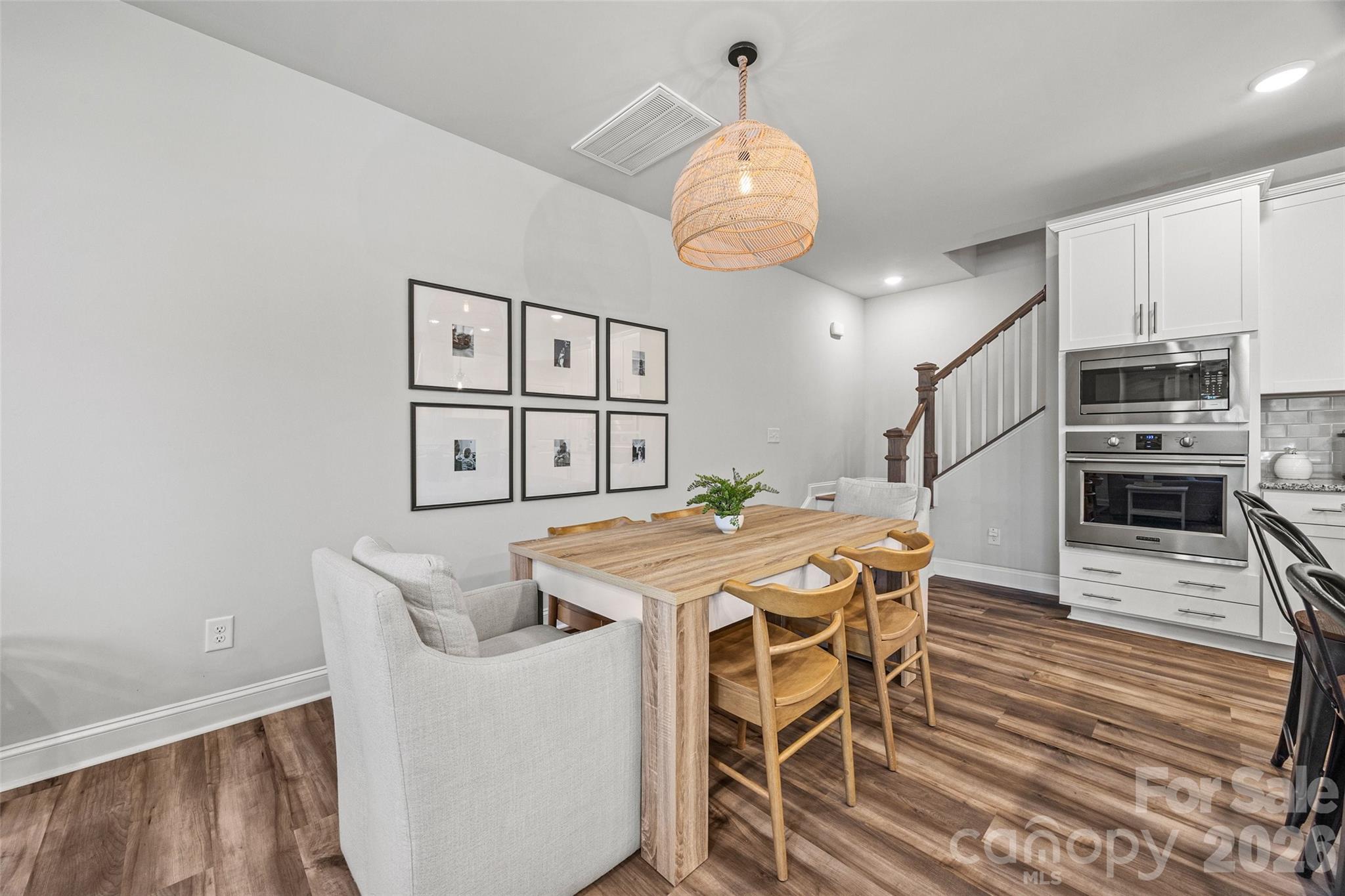 Villa Heights - Residential