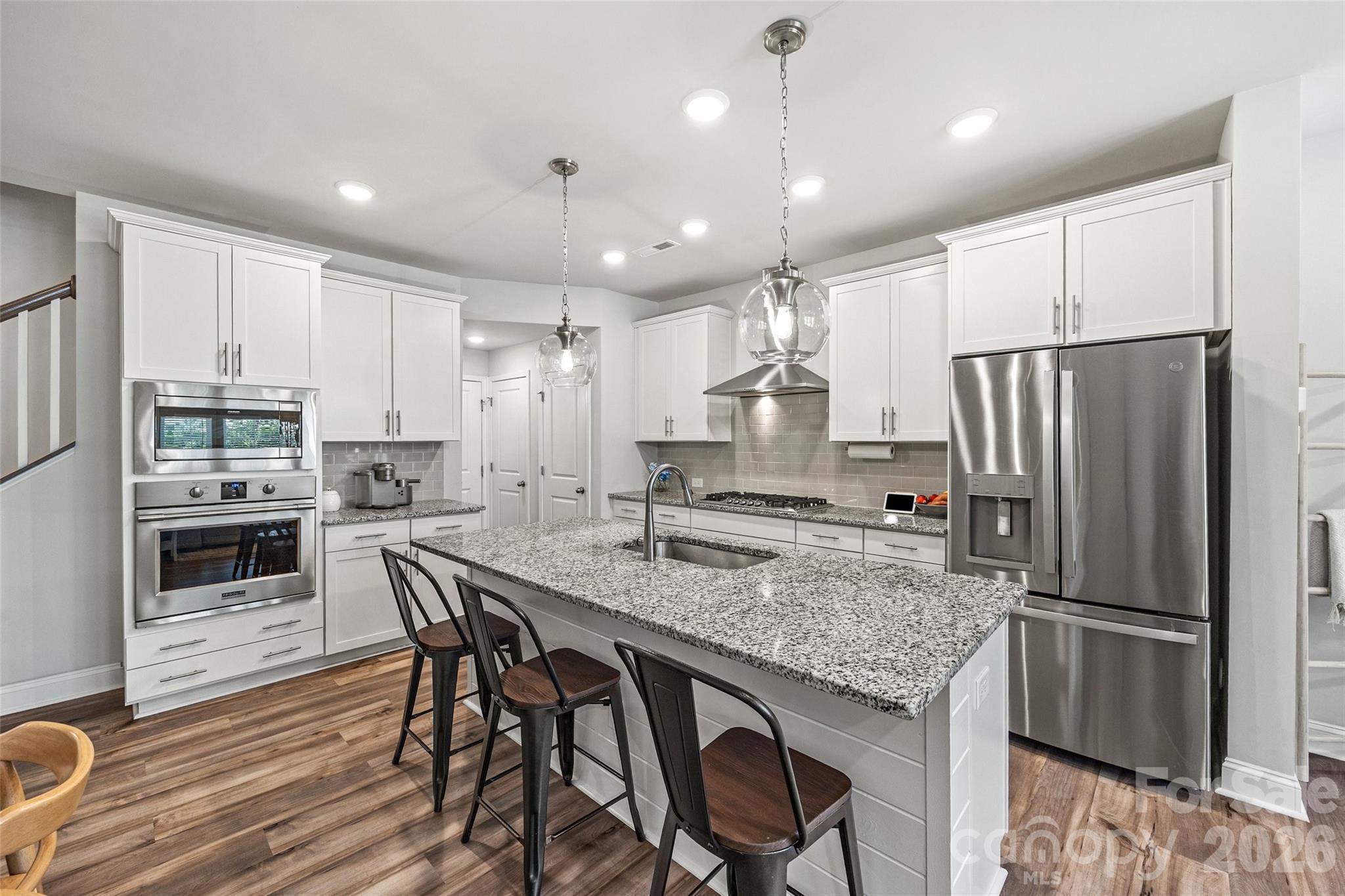 Villa Heights - Residential