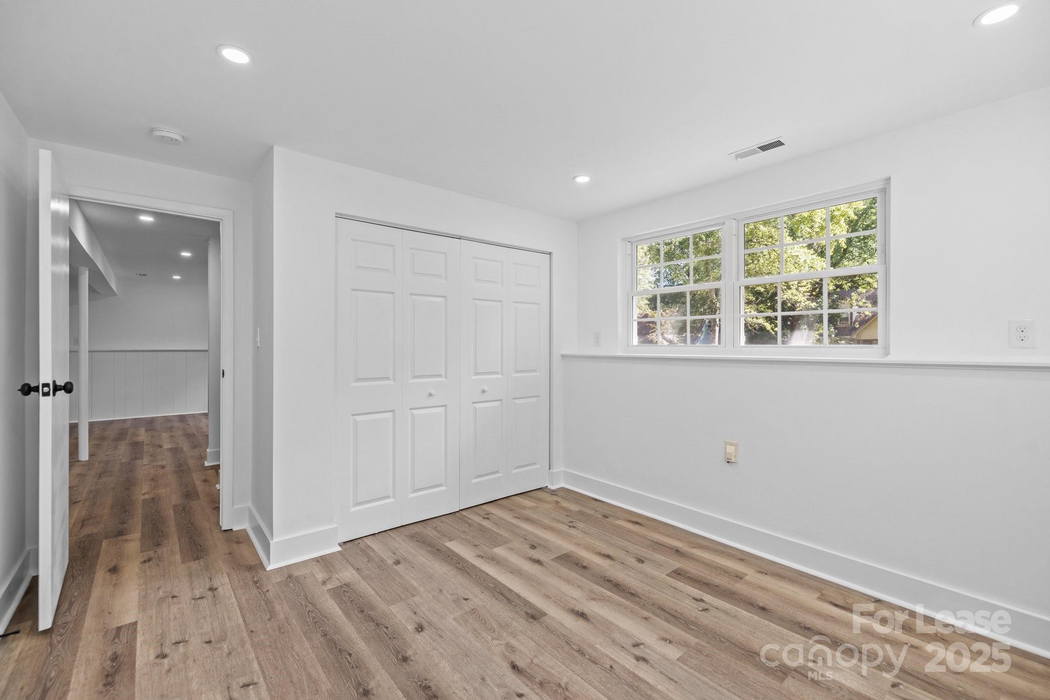 Wyndemere Crossing - Residential Lease