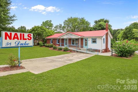 2960 Dale Earnhardt Boulevard Kannapolis NC 28083