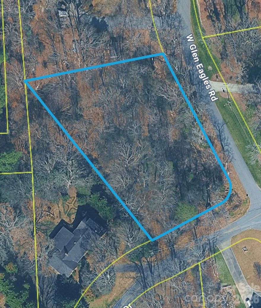 Don't miss out on this Corner lot in desirable Statesville Country Club neighborhood!  This neighborhood is convenient to I-77 and I-40, Golf, shopping, dining, walking greenway and so much more! Creek runs along the front of the property.