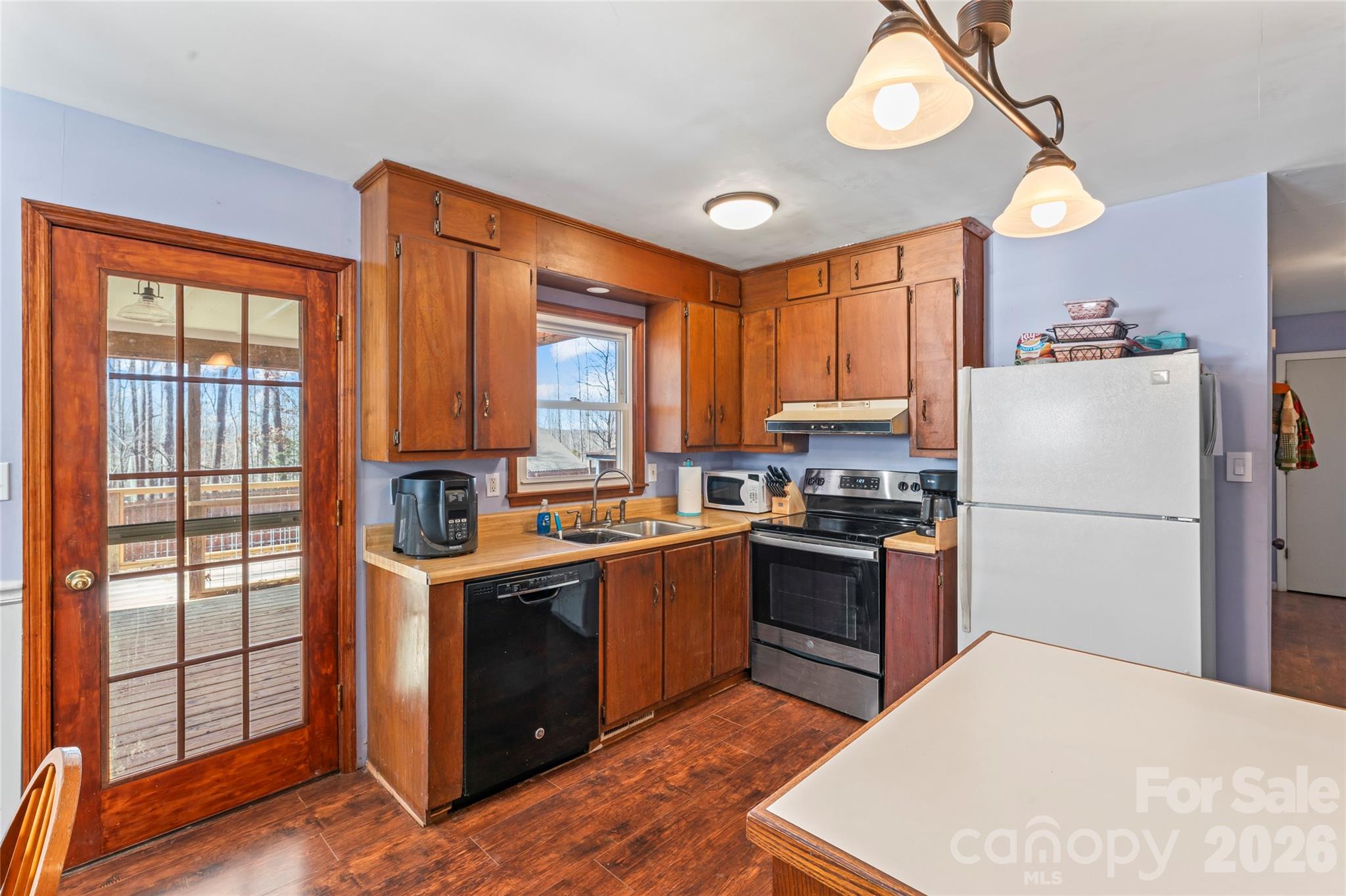 8615 Lochinvar Drive