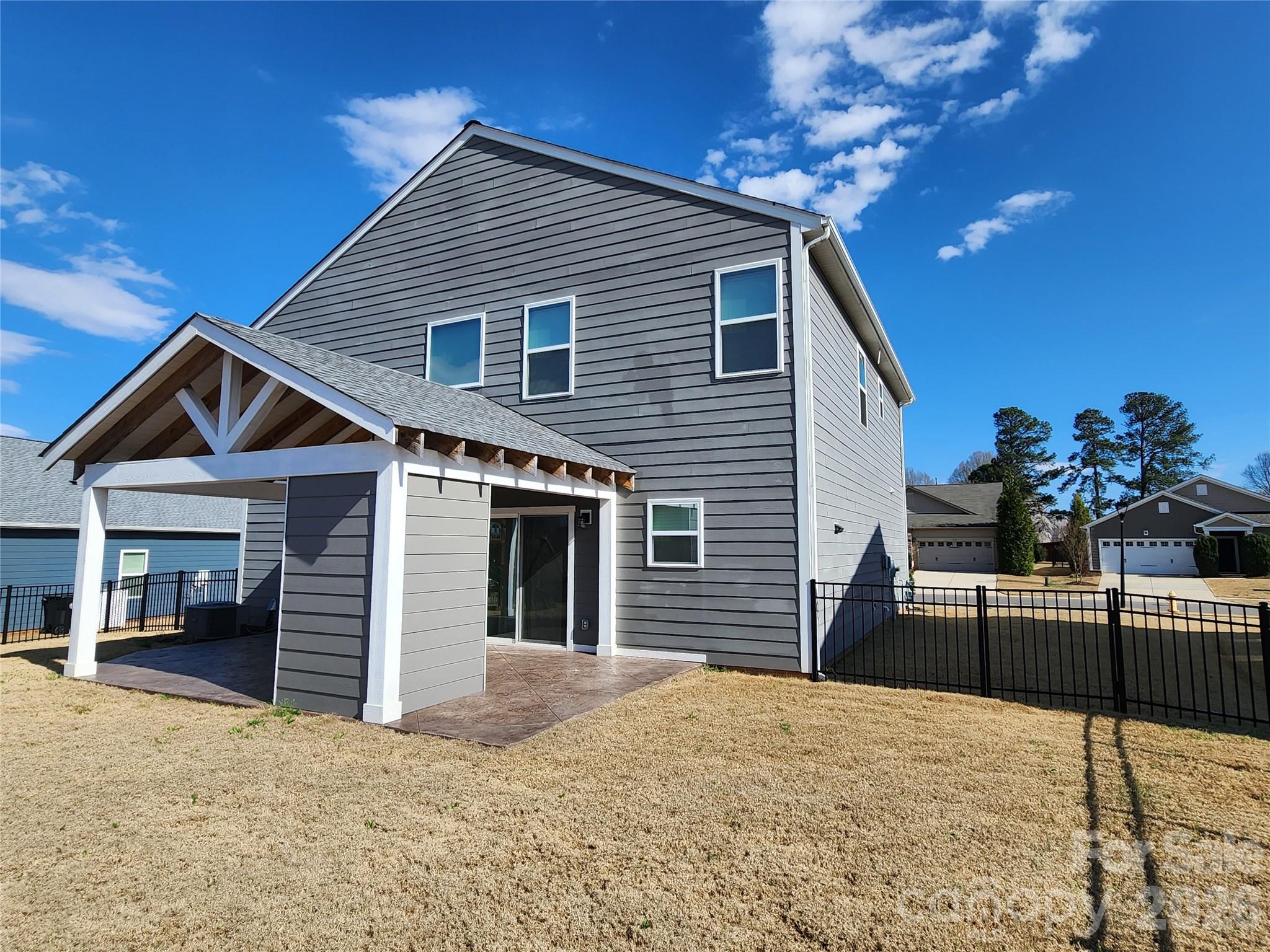 113 E Neel Ranch Road