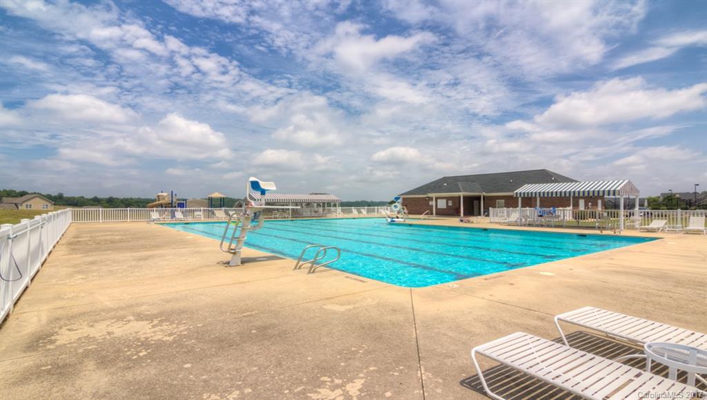 Larkin Golf Club - Residential