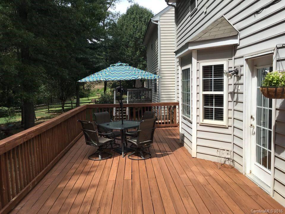 Forest Pond - Residential