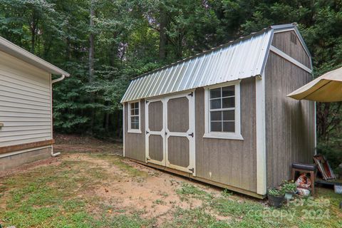 A home in Lenoir