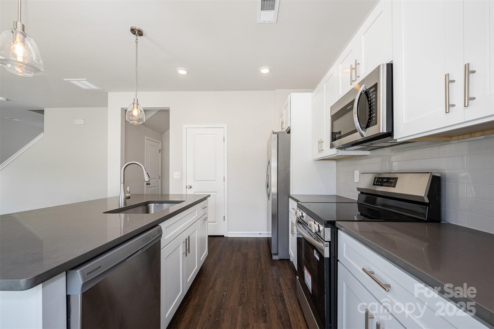 Sadler Village - Residential