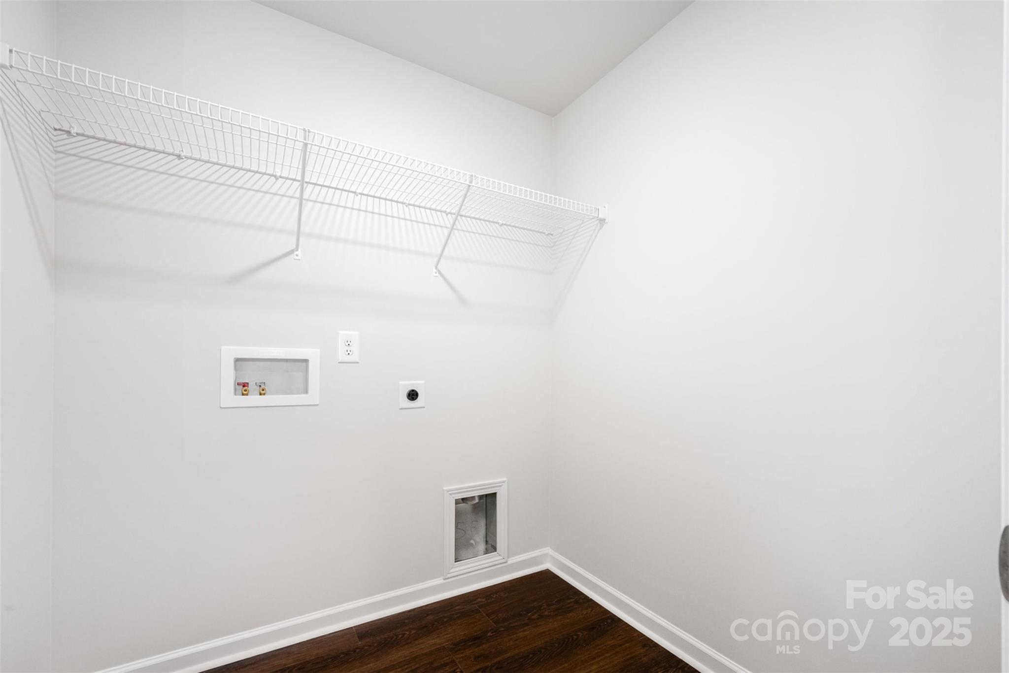 Sadler Village - Residential