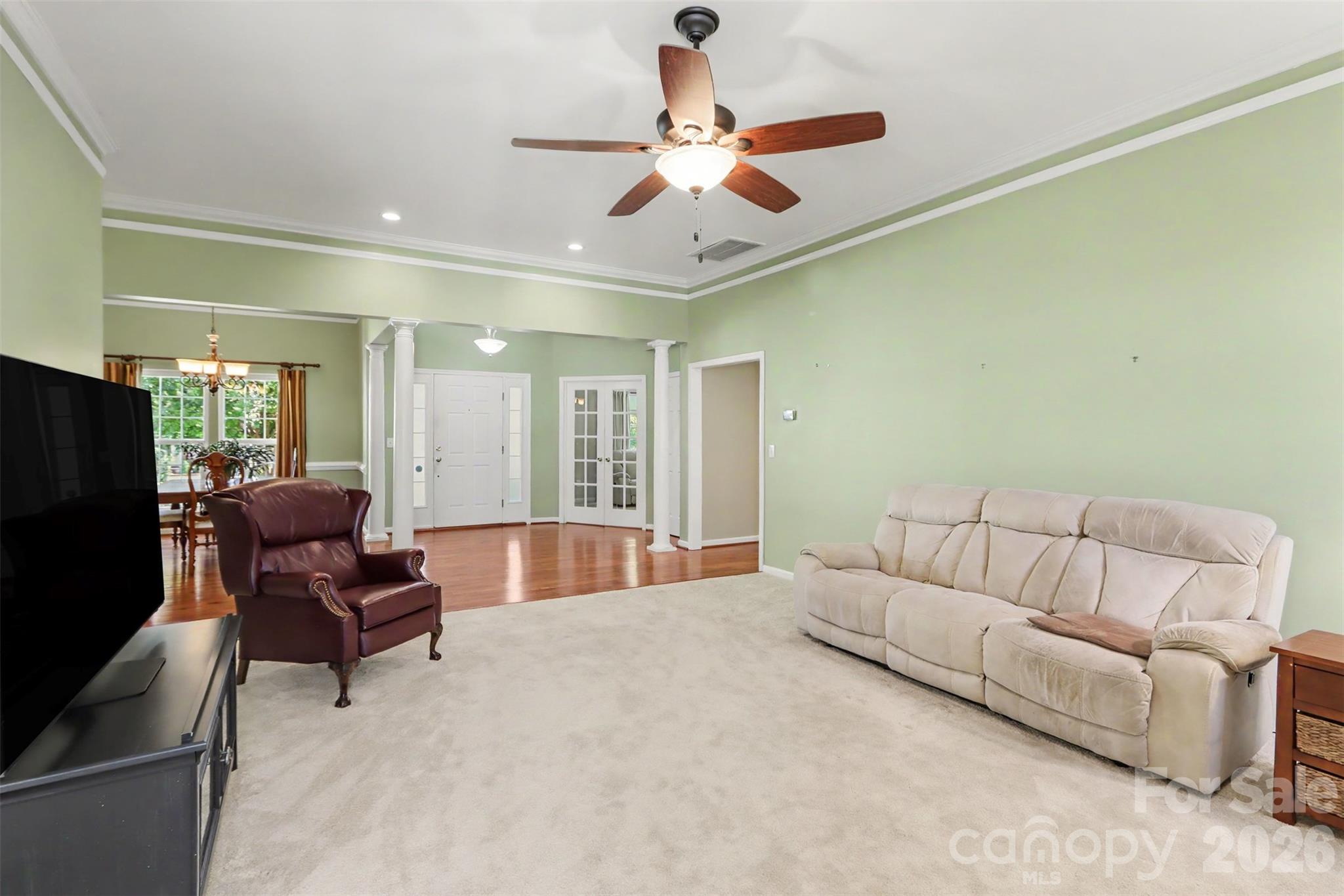 6308 Creek Breeze Road