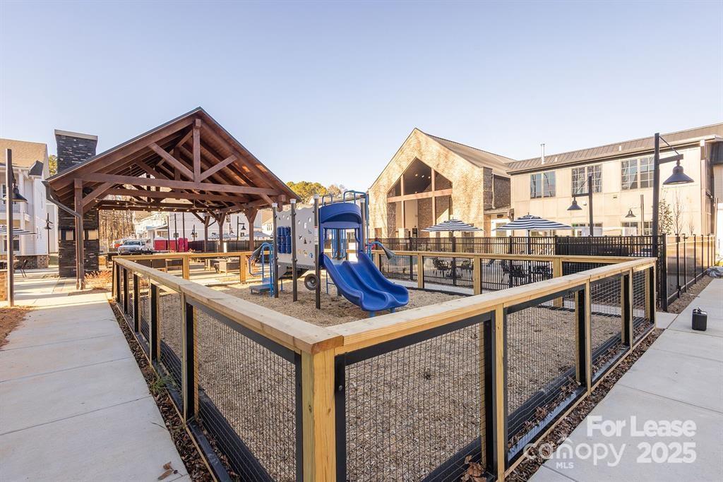 3110 Doe River Way Whitby