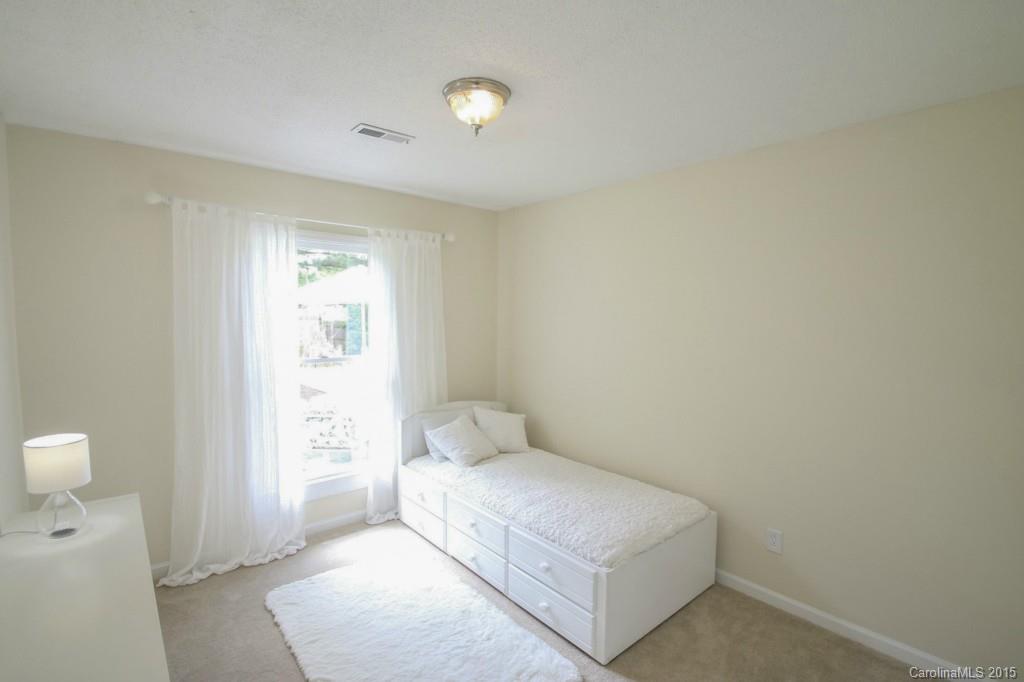 Walden On Carmel - Residential