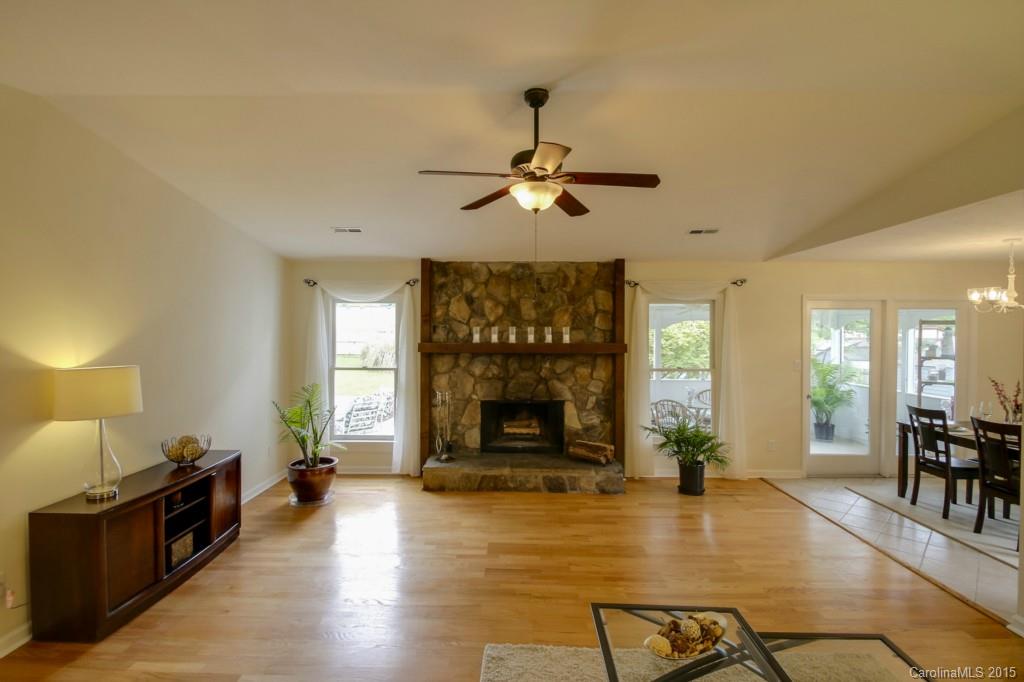 Walden On Carmel - Residential