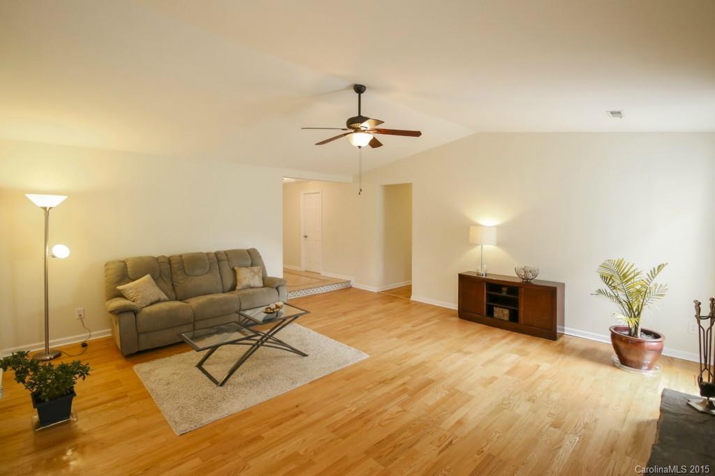 Walden On Carmel - Residential