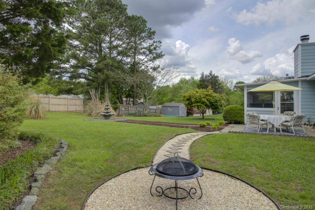 Walden On Carmel - Residential