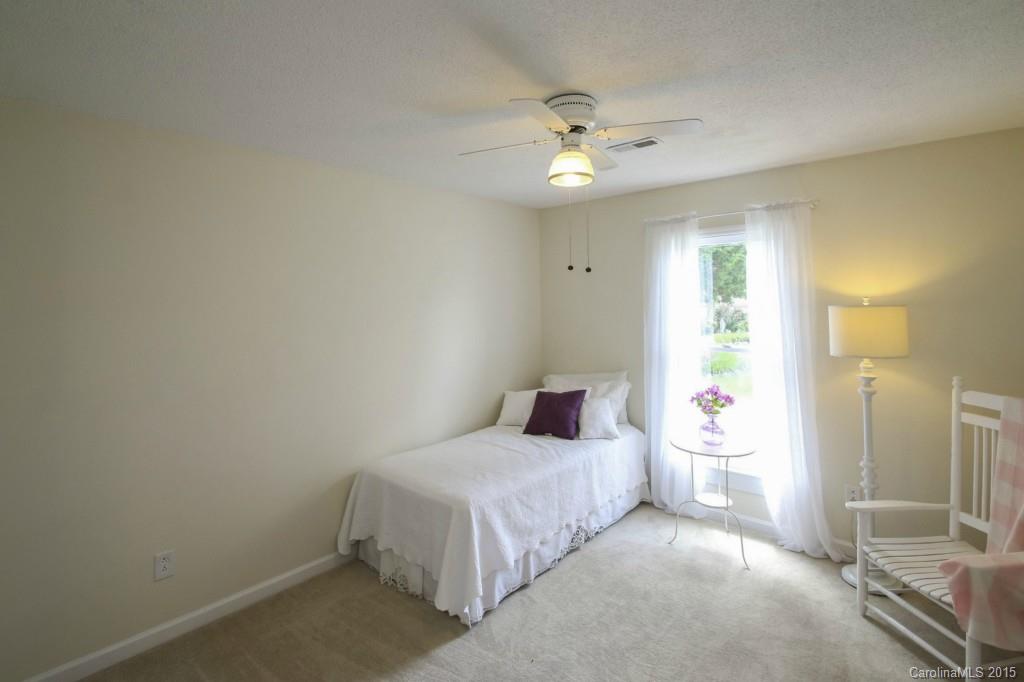 Walden On Carmel - Residential