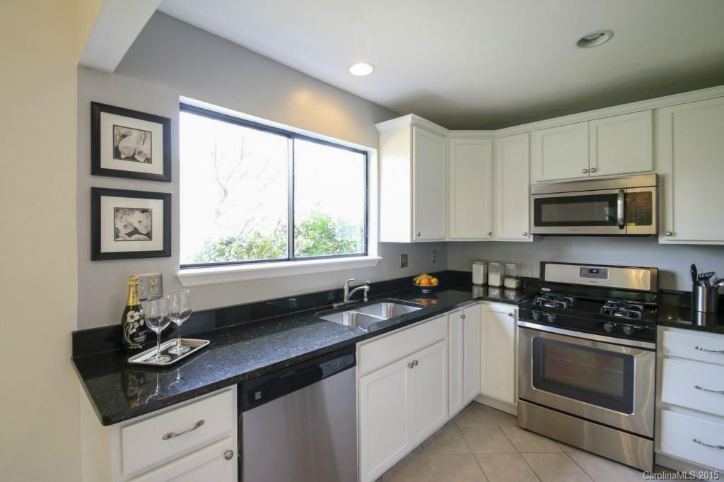 Walden On Carmel - Residential