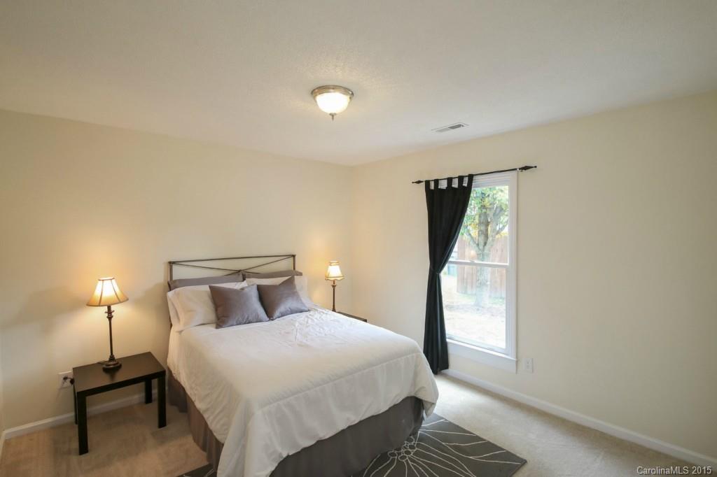 Walden On Carmel - Residential