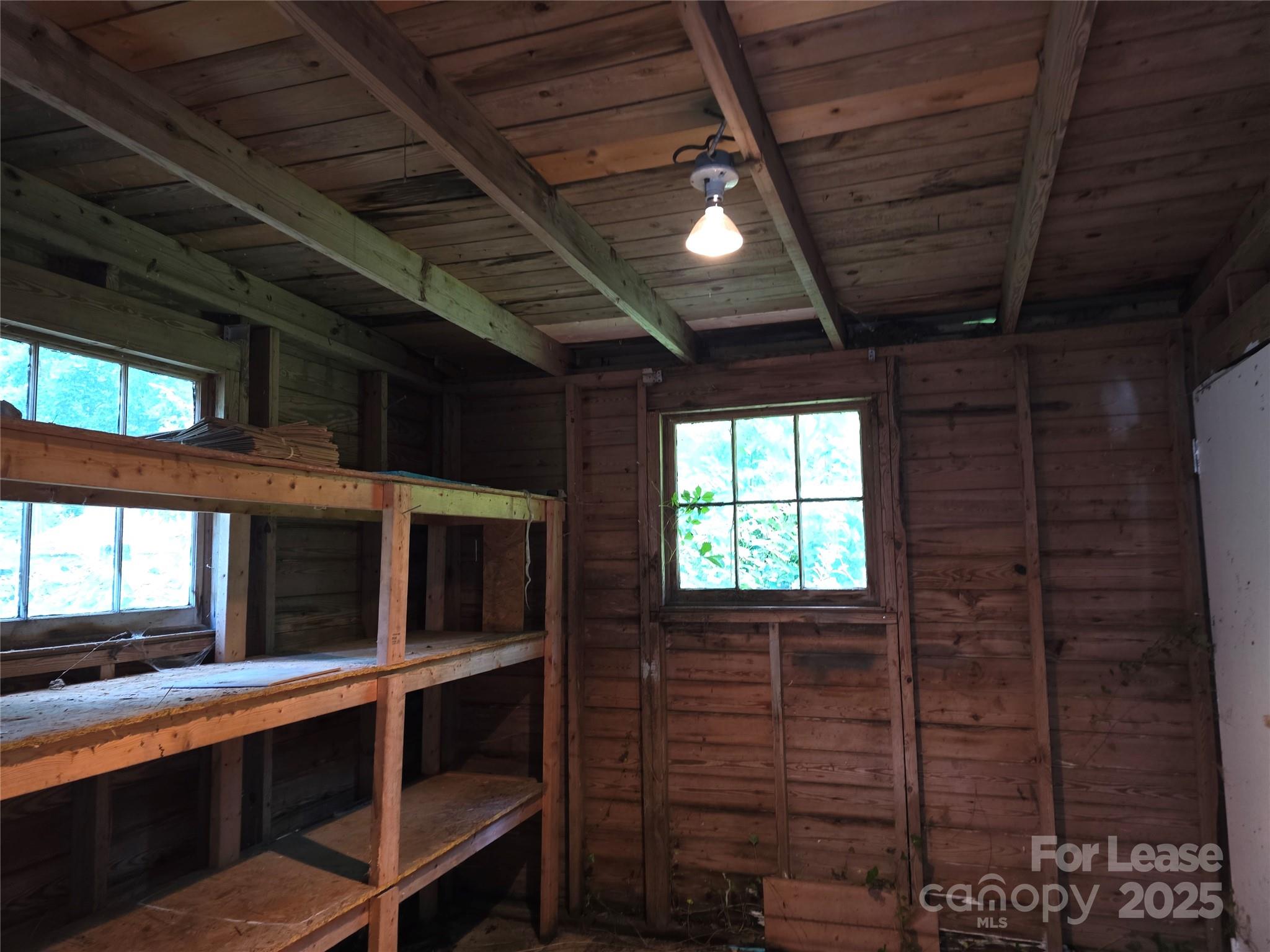 Medford Acres - Residential Lease