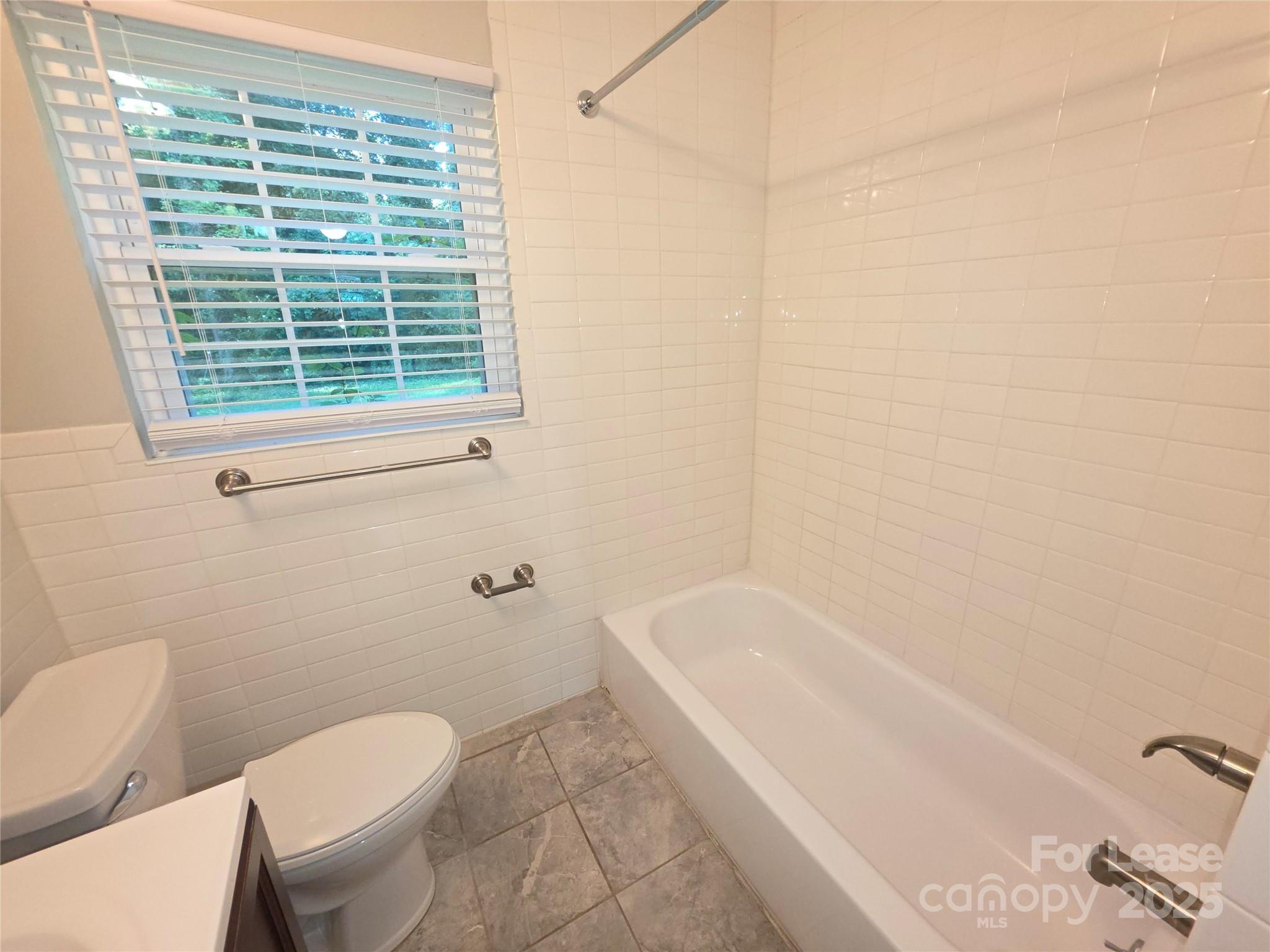 Medford Acres - Residential Lease