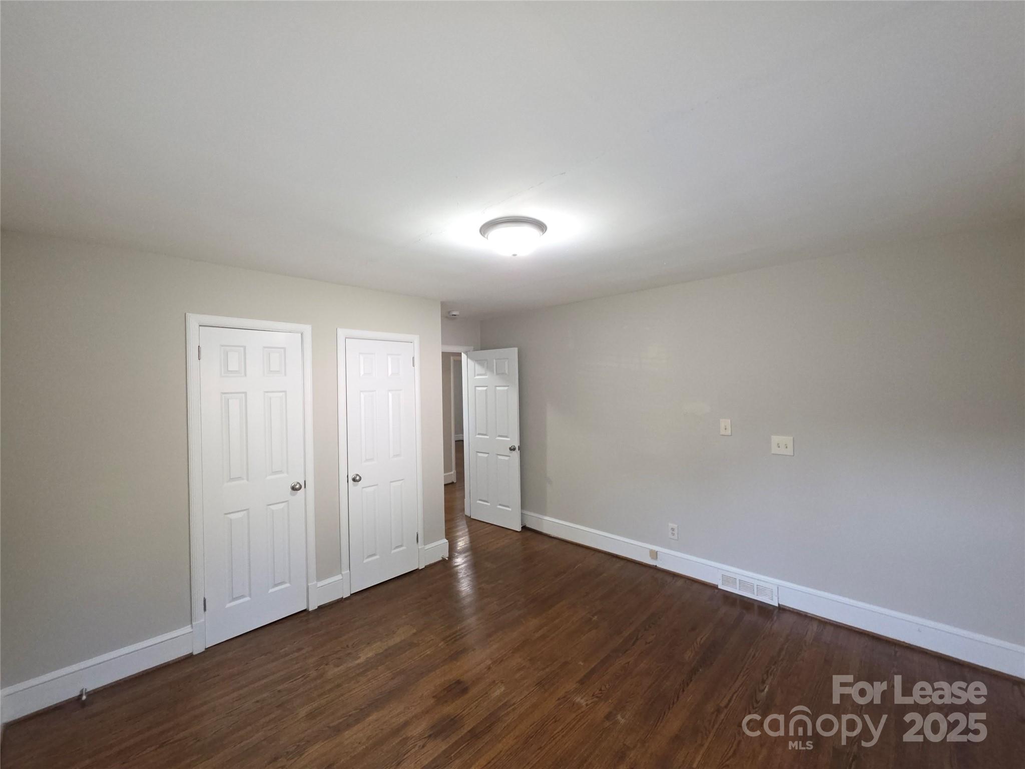 Medford Acres - Residential Lease