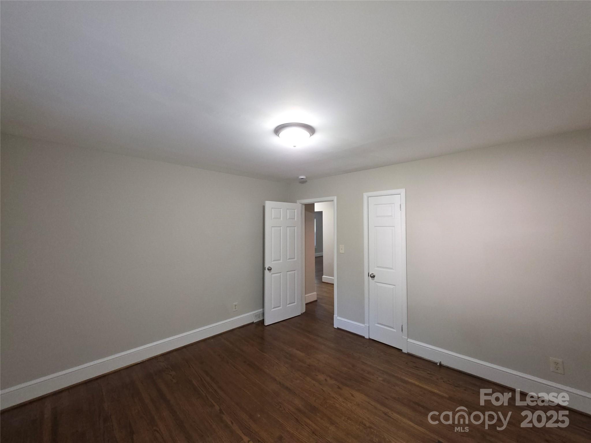 Medford Acres - Residential Lease