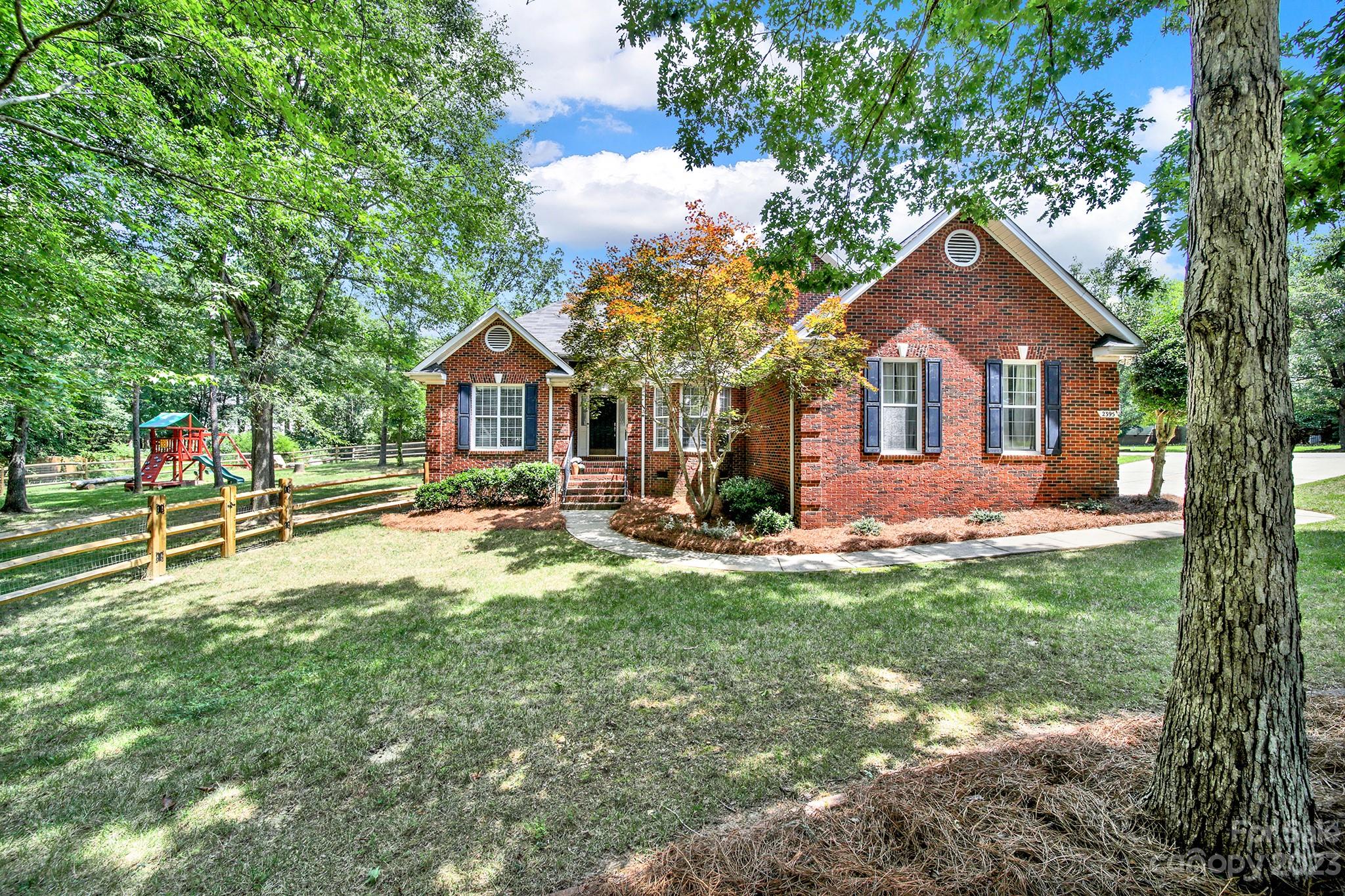 Hunley Creek - Residential