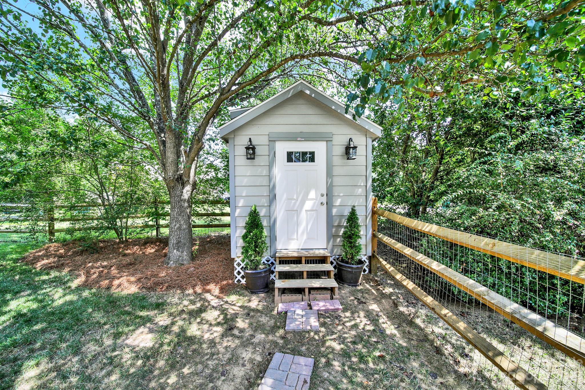 Hunley Creek - Residential