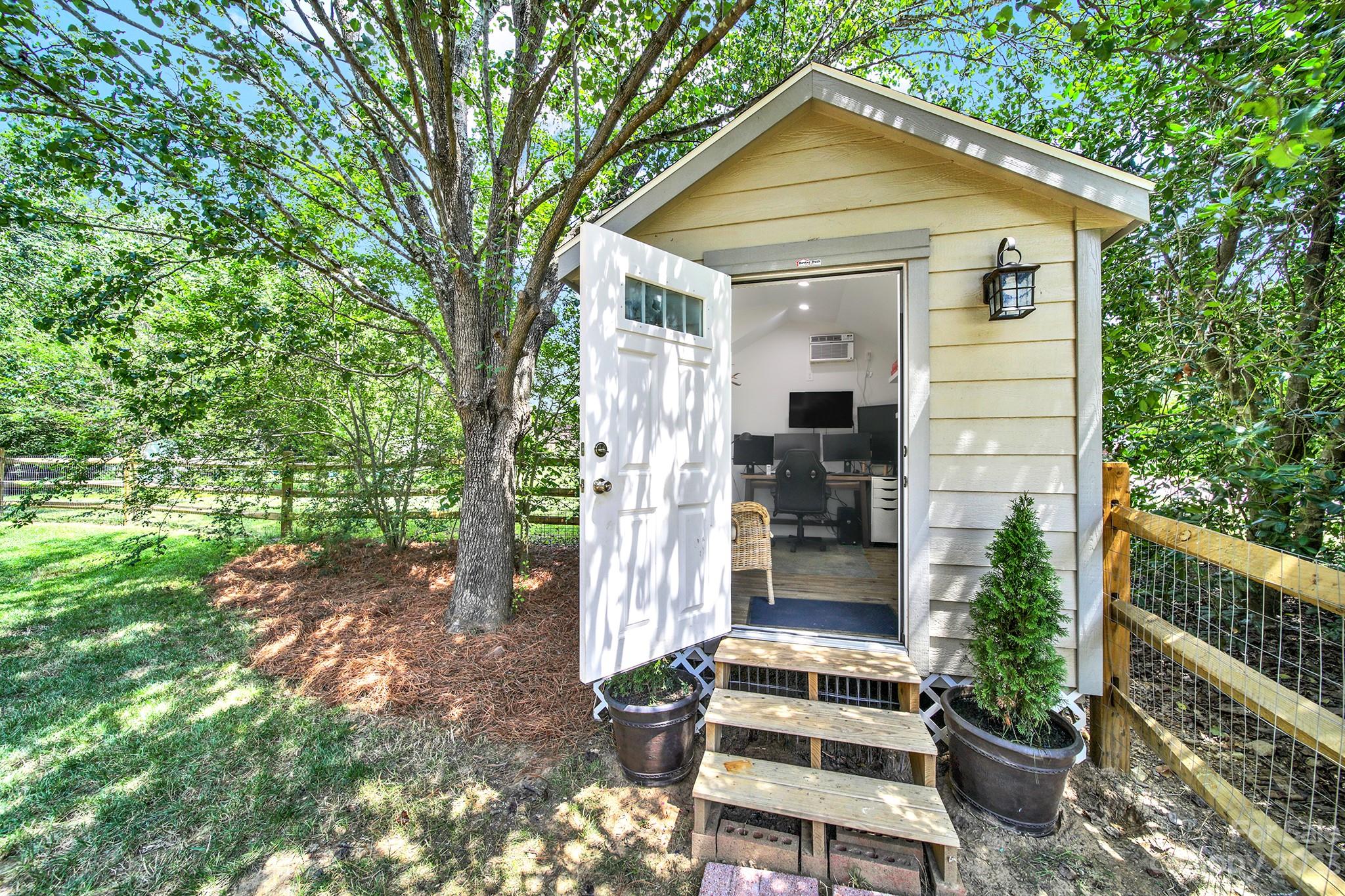 Hunley Creek - Residential