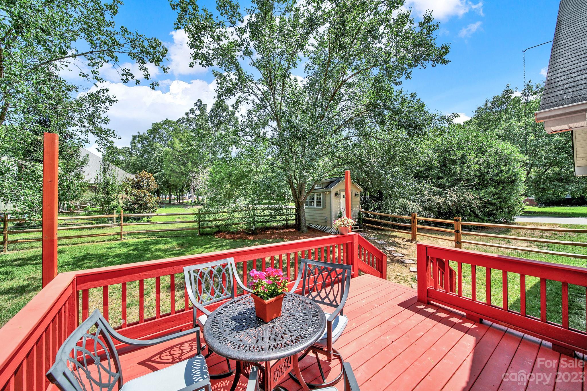 Hunley Creek - Residential