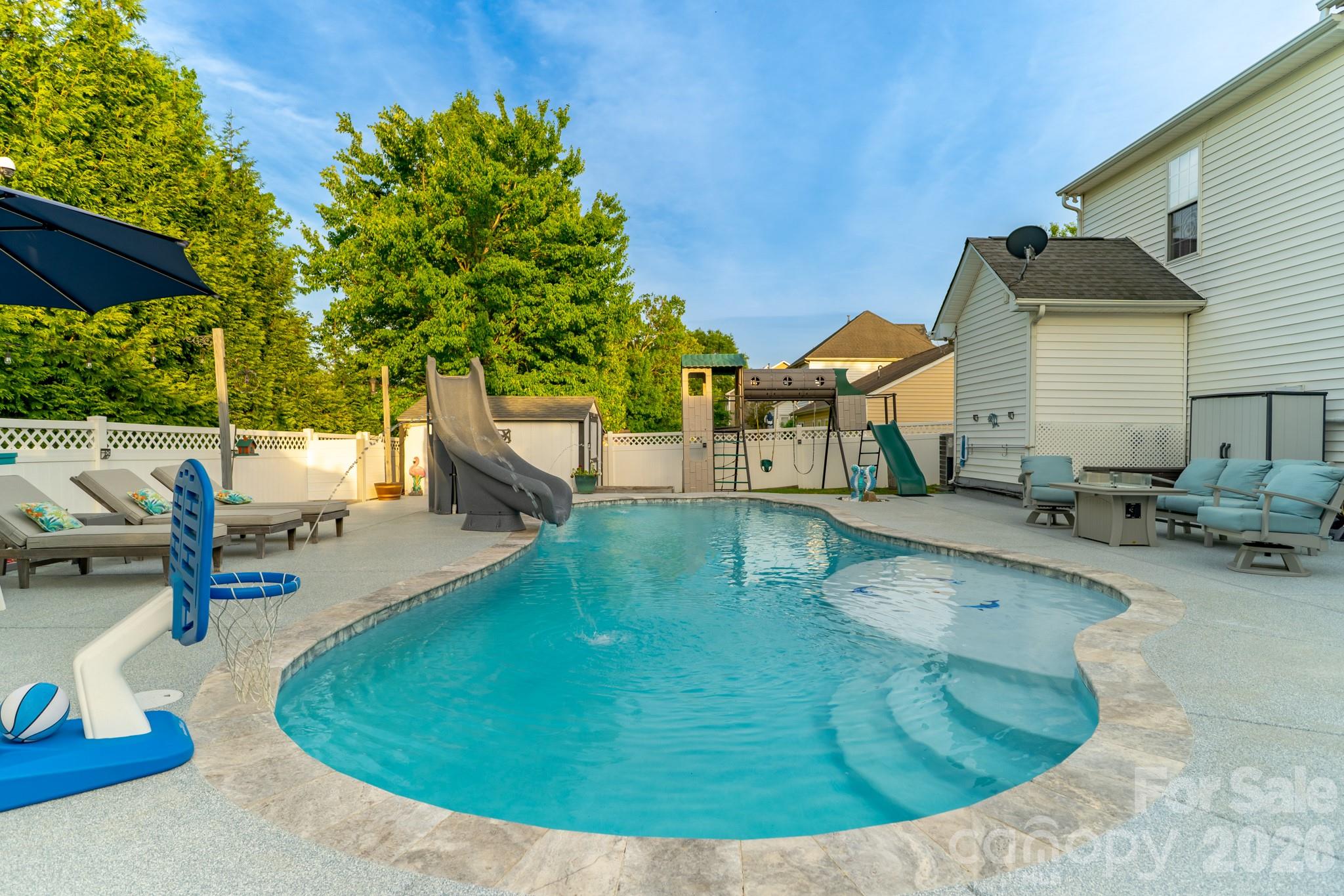 Autumn Cove at Lake Wylie - Residential