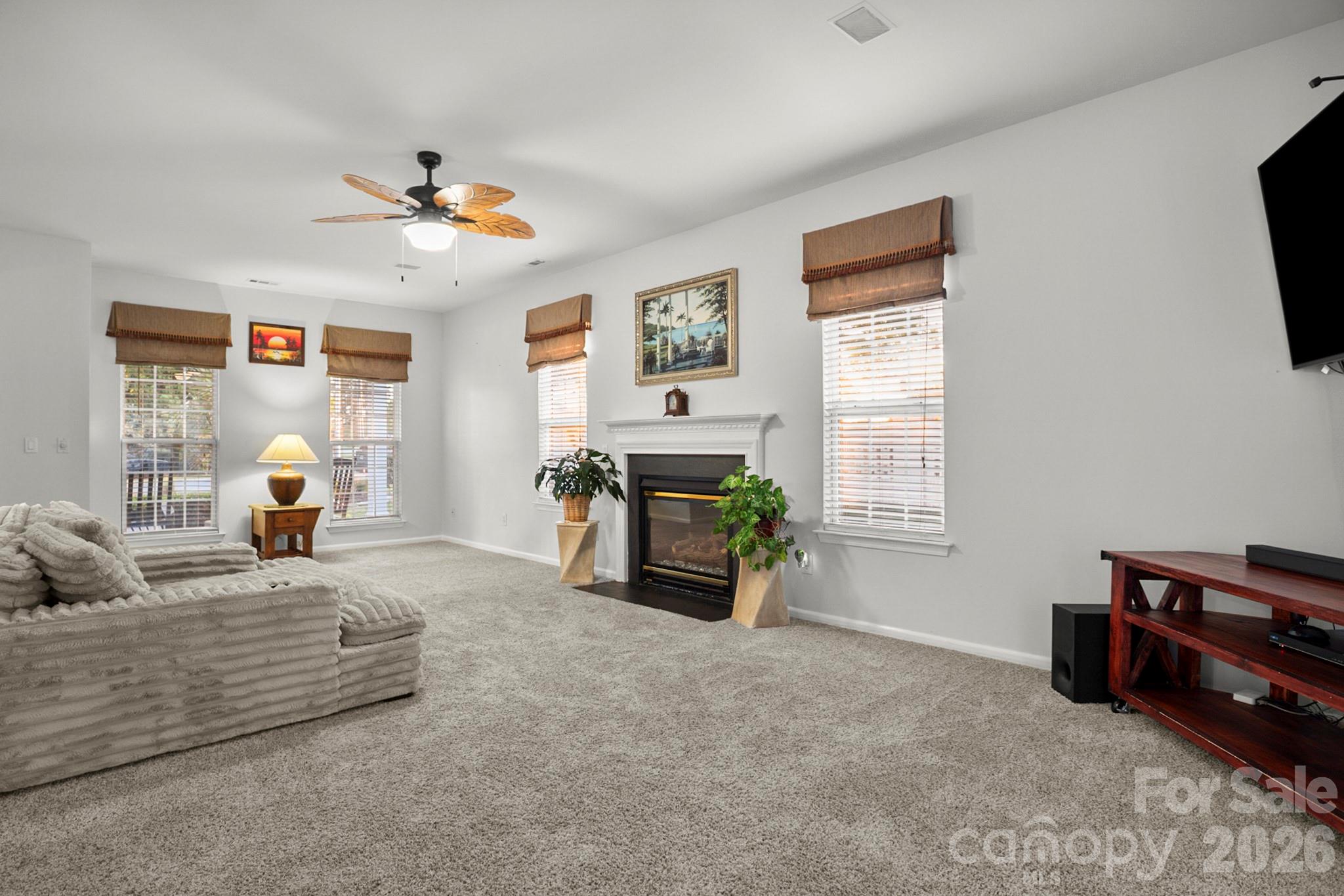 Autumn Cove at Lake Wylie - Residential