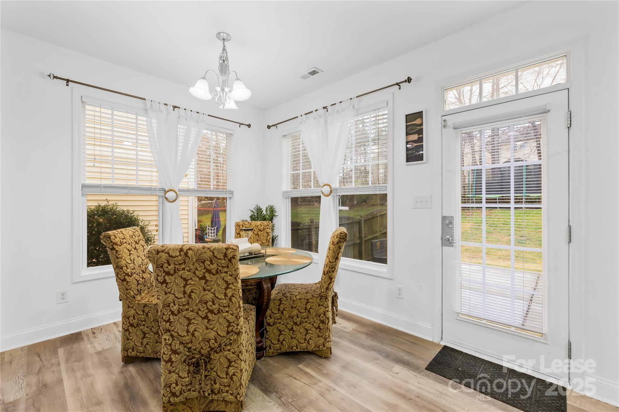 Highland Creek - Residential Lease