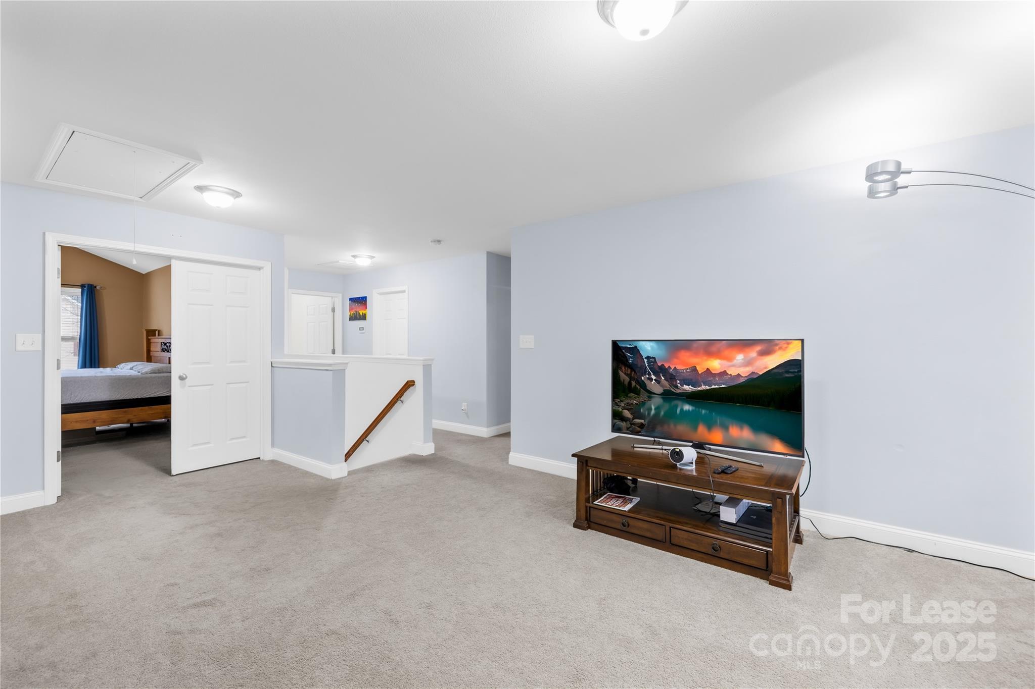 Highland Creek - Residential Lease